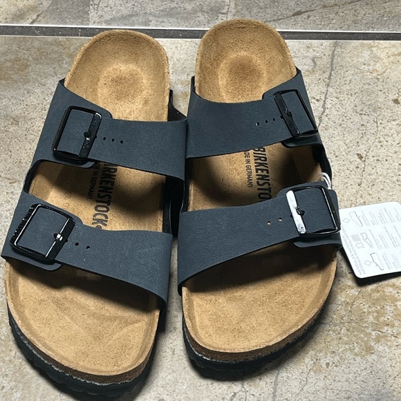 NEW Birkenstock Arizona Sandals - Picture 1 of 9
